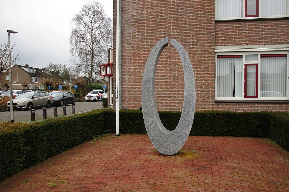 War Memorial Meerkerk #1