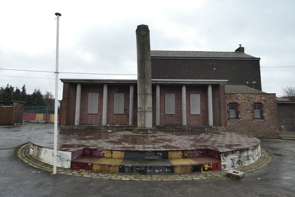 War Memorial Dampremy