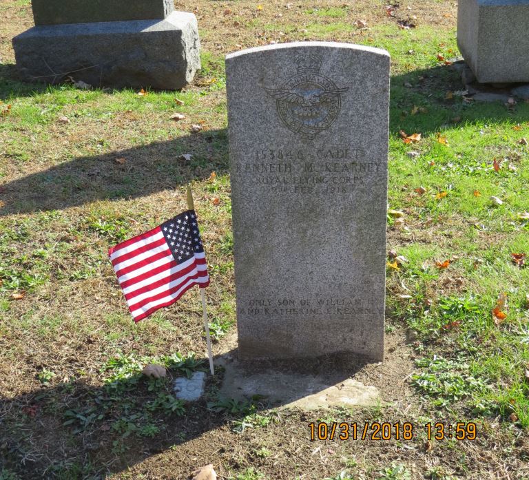 Commonwealth War Grave Evergreen Cemetery