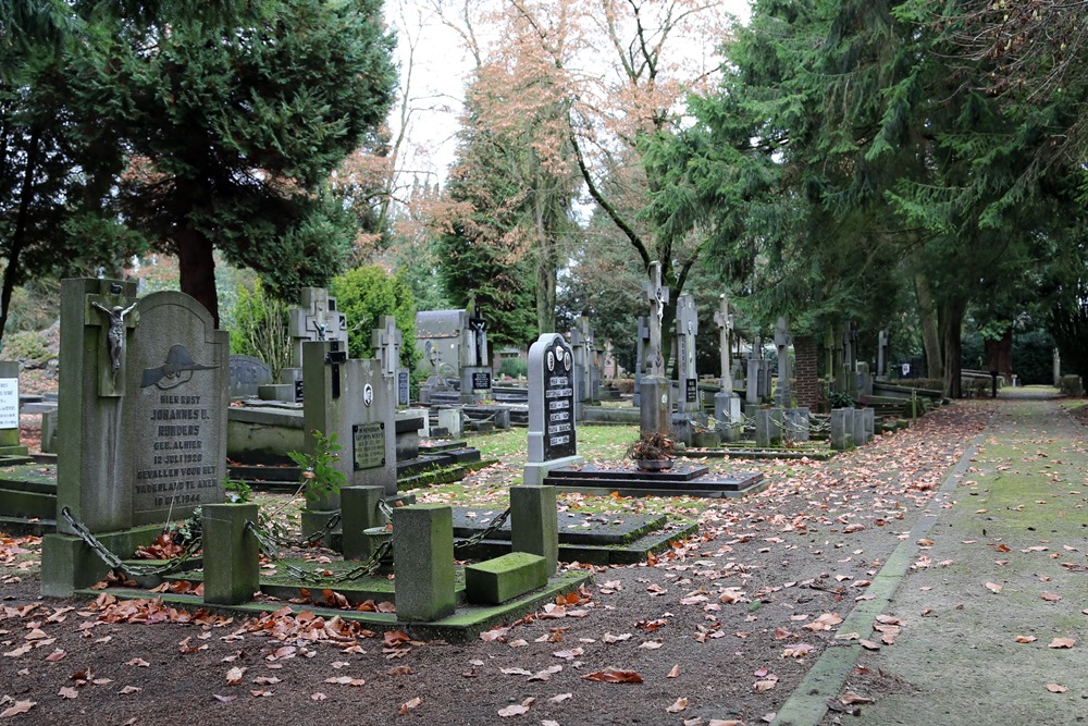 Nederlandse Oorlogsgraven Oude Gemeentelijk Begraafplaats Valkenswaard #3