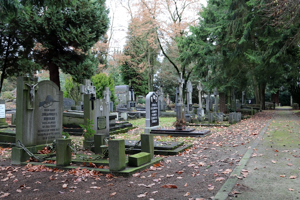 Nederlandse Oorlogsgraven Oude Gemeentelijk Begraafplaats Valkenswaard #3