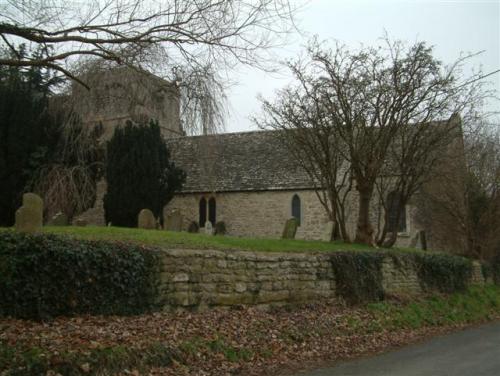 Oorlogsgraven van het Gemenebest St. Laurence Churchyard