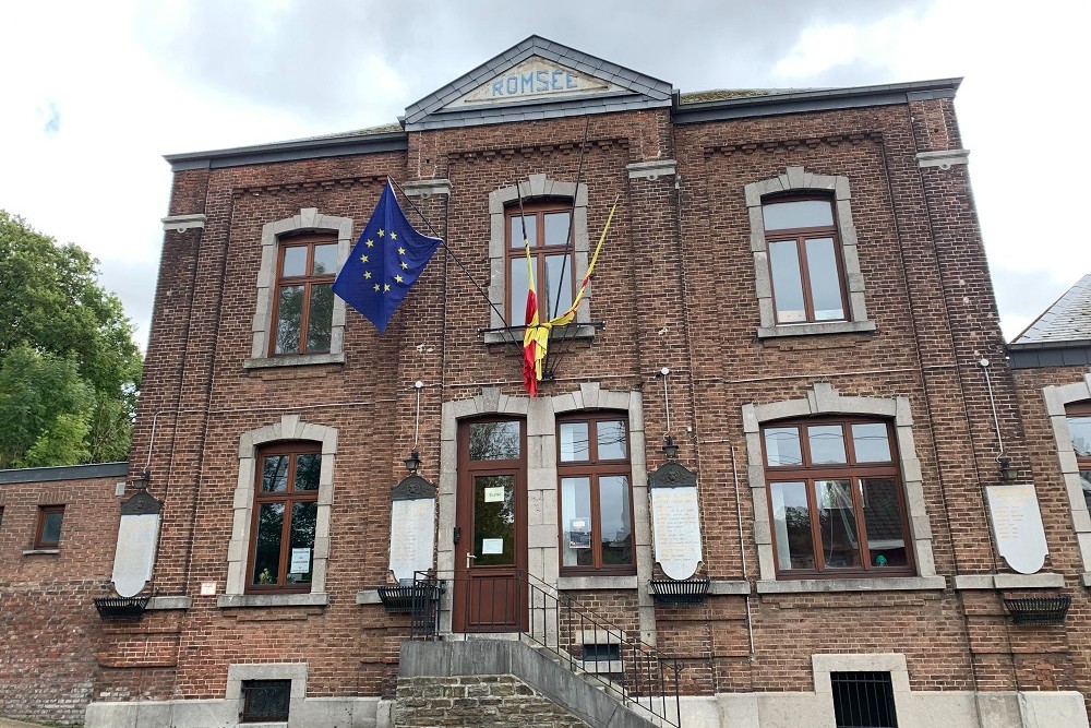 Gedenkplaten Gemeentehuis Romse