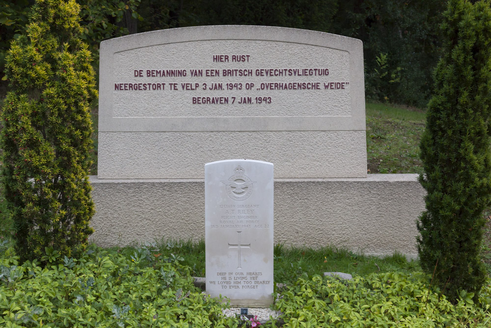 Oorlogsgraven van het Gemenebest Algemene Begraafplaats Heiderust Rheden #3