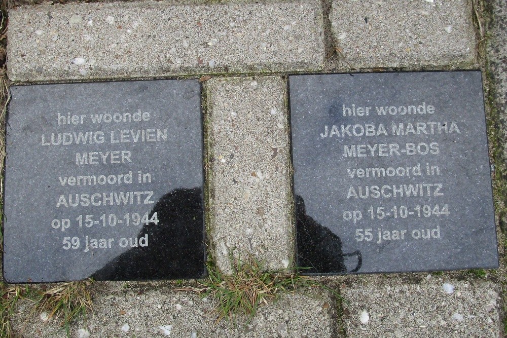 Memorial Stones Memlingstraat 9