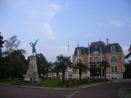 Oorlogsmonument Gujan-Mestras #1