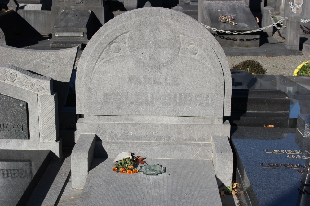 Belgian Graves Veterans Quenast #2