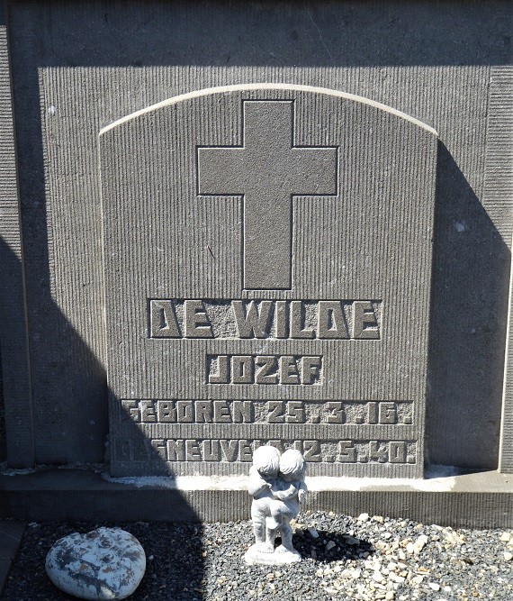 Belgian War Graves Kieldrecht #4