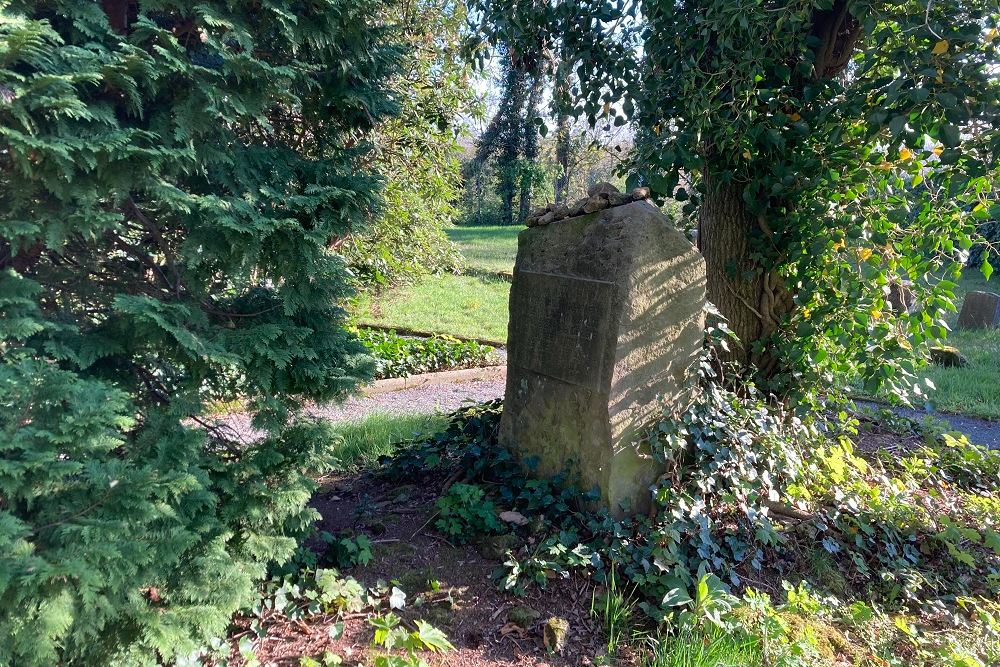 Memorial Stone Jewish Cemetery Gildehaus #4