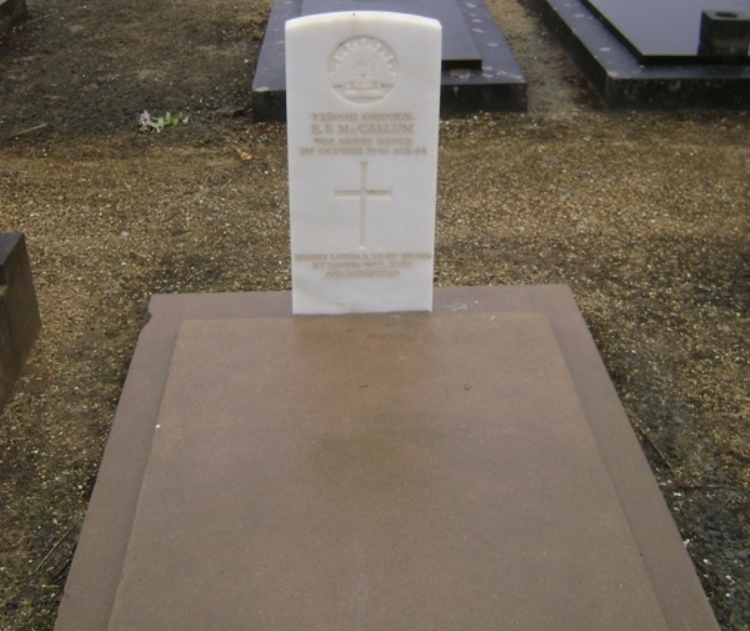 Commonwealth War Grave Apsley Civil Cemetery #1