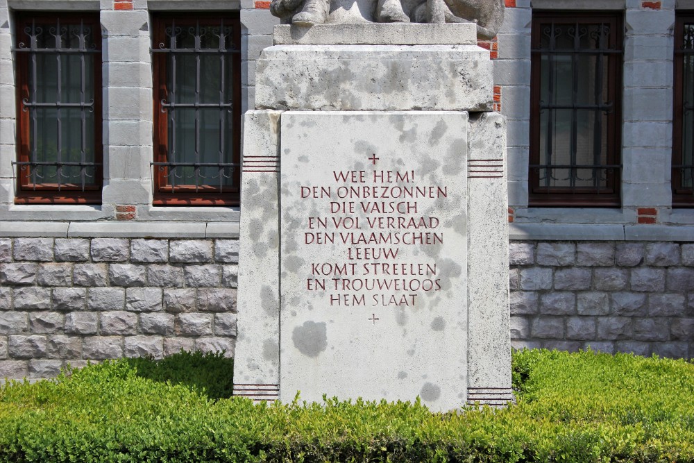 War Memorial Lovendegem #2