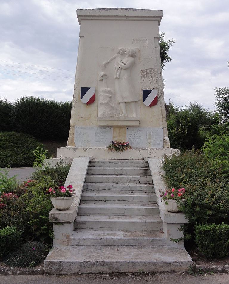 Oorlogsmonument Amigny-Rouy