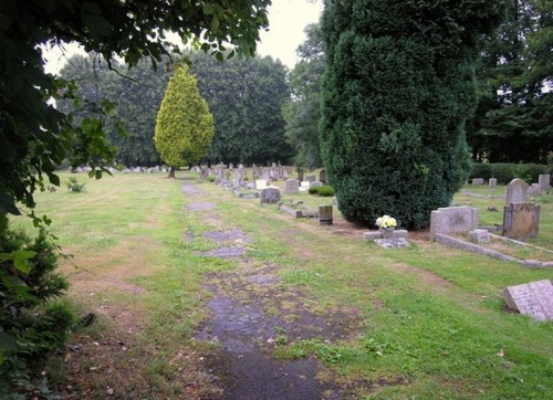 Oorlogsgraven van het Gemenebest All Hallows Churchyard Extension #1