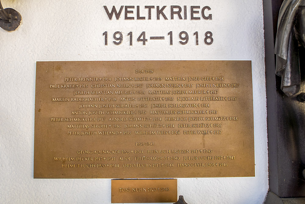 War Memorial Löhndorf #3