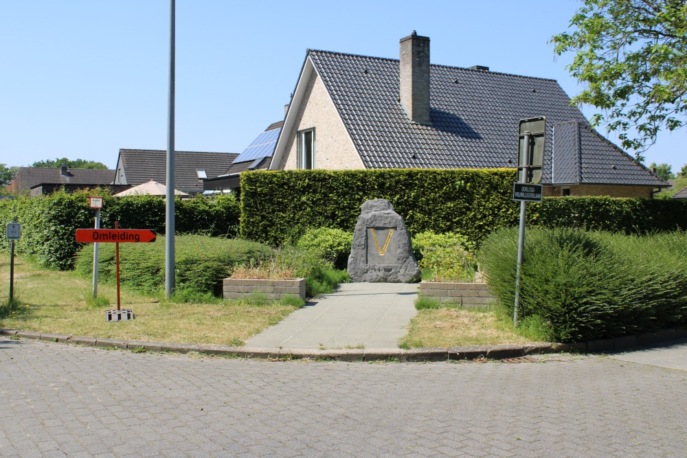 Monument Belgische Oorlogsvrijwilligers #1