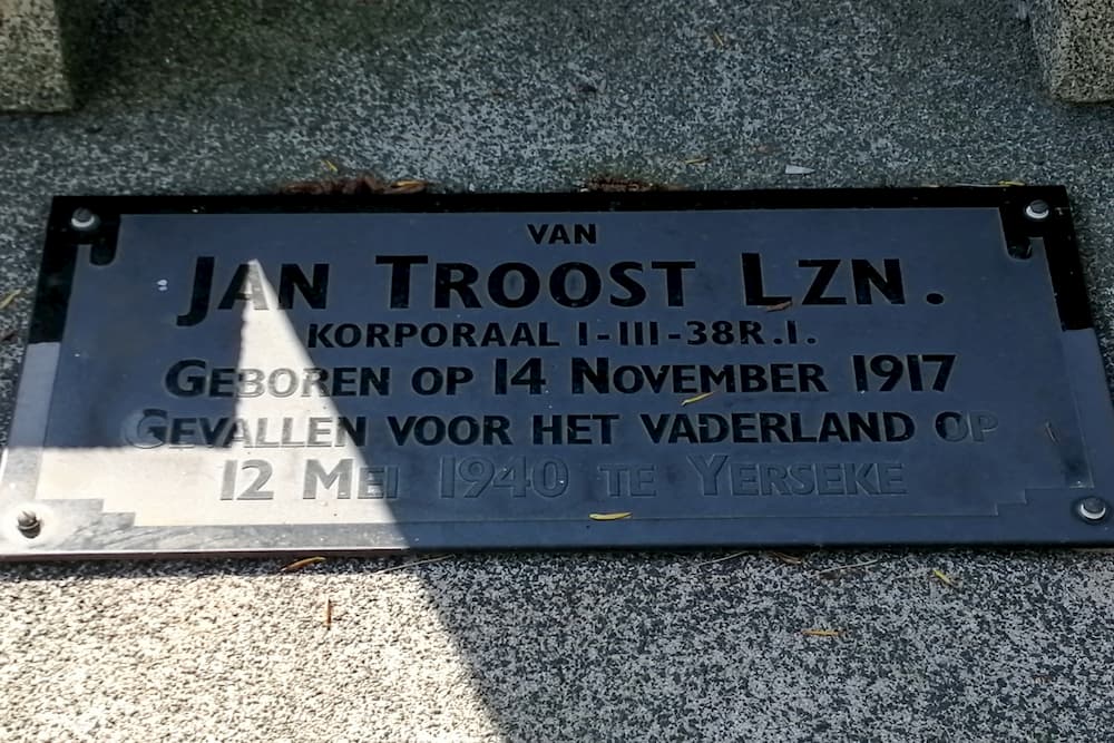 Dutch War Graves General Cemetery Goedereede #4