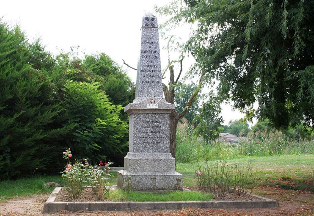 Monument Eerste Wereldoorlog Saint-Paul-d'Uzore #1