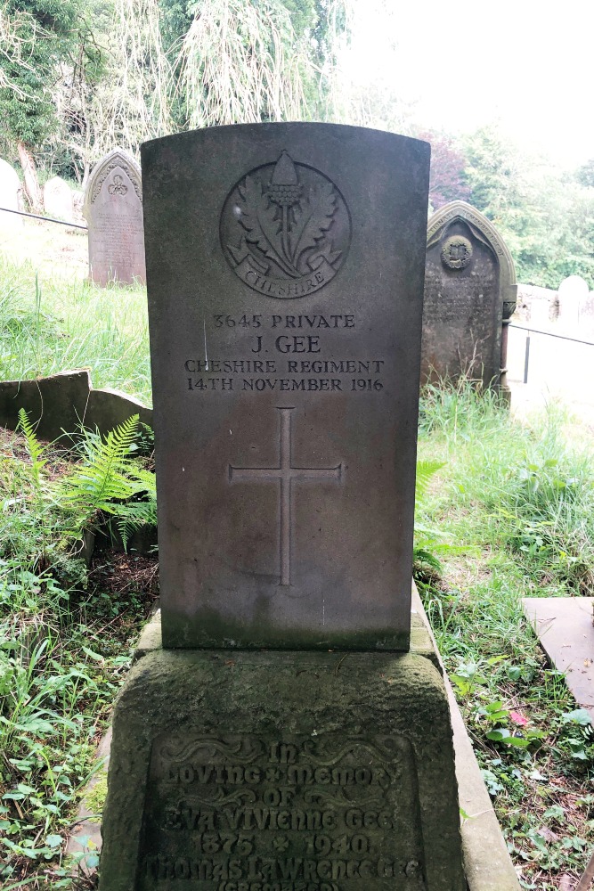 Oorlogsgraven van het Gemenebest Hayfield Church Cemetery #4