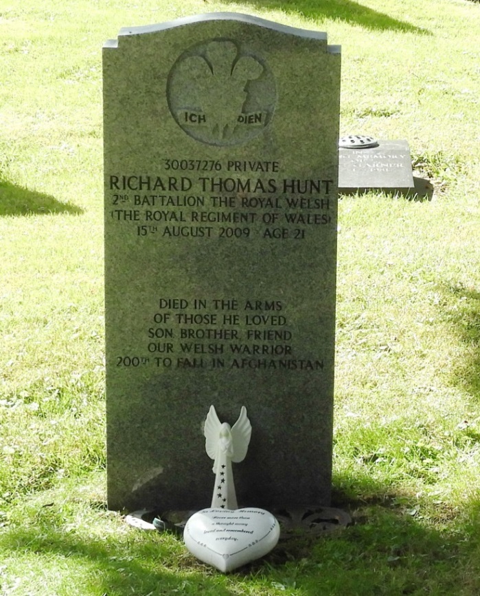 British War Grave Llanellen Churchyard