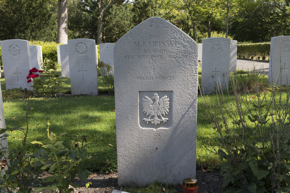 Polish War Graves Vlissingen #2