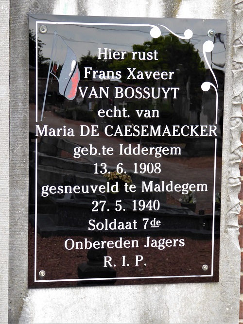 Belgische Oorlogsgraven Iddergem #3