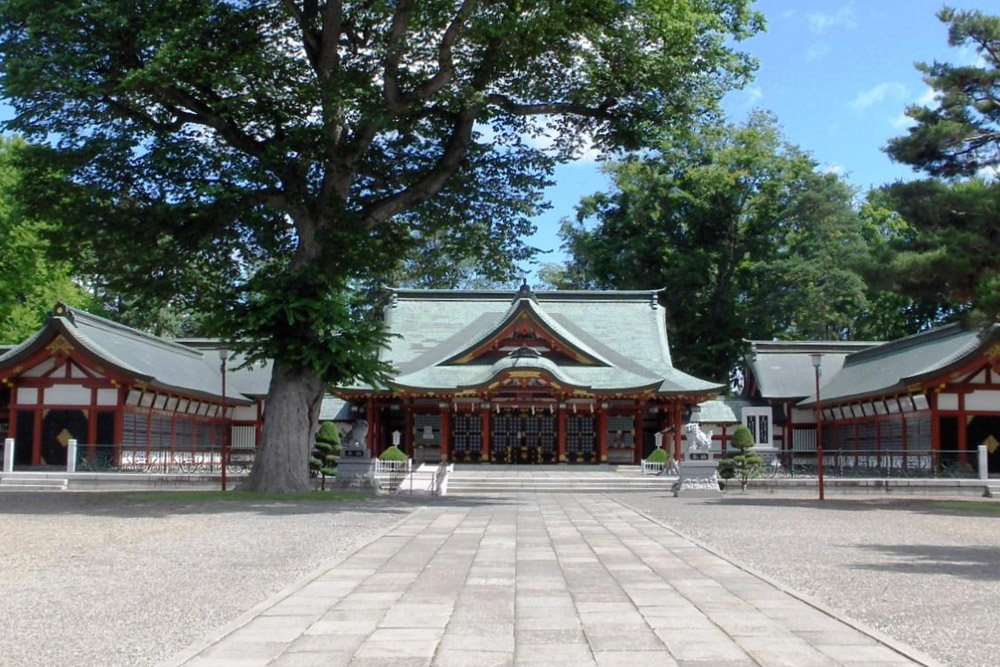 Hokkaido Gokoku Schrijn