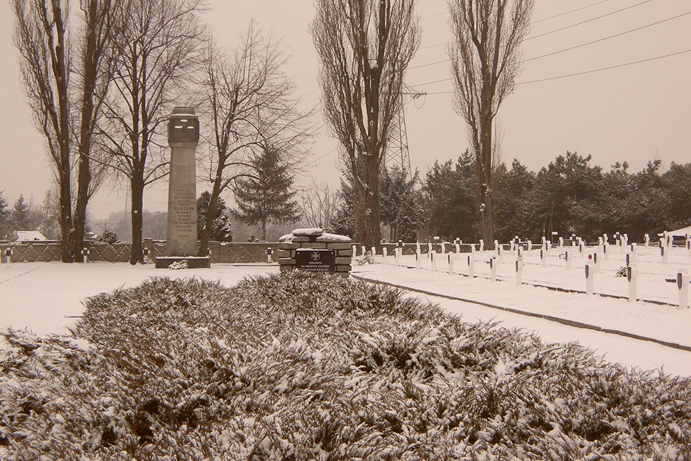 Polish War Cemetery Sochaczew #1