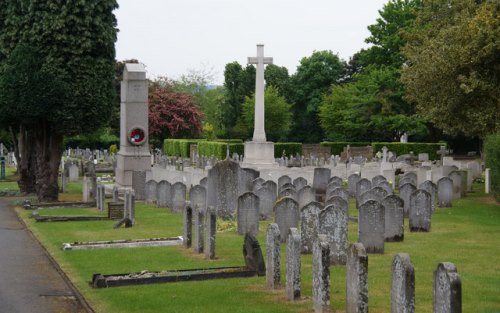 Commonwealth War Graves East Sheen Cemetery #1