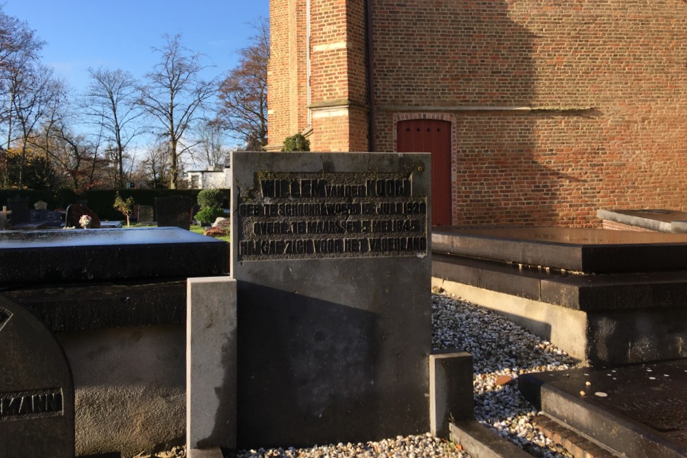 Dutch War Grave Protestant Churchyard Maarssen #1