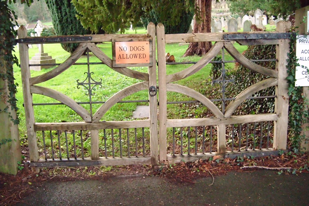 Commonwealth War Graves Dunster Old Cemetery