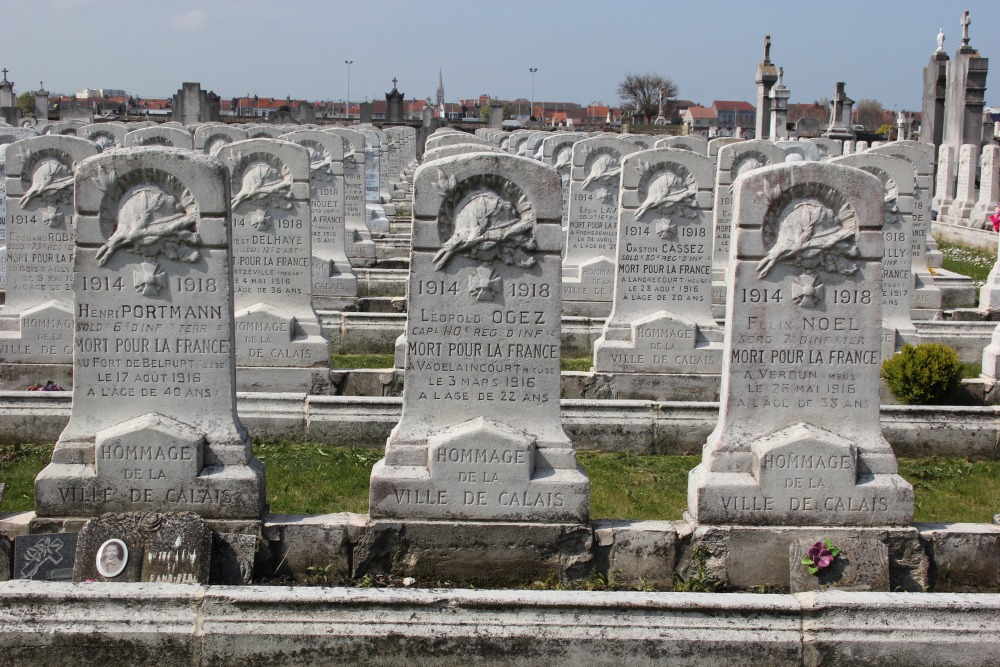 Franse Oorlogsgraven Zuidelijke Begraafplaats Calais #4