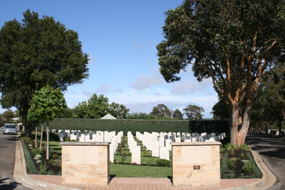 Australian War Grave Centennial Park Cemetery #1