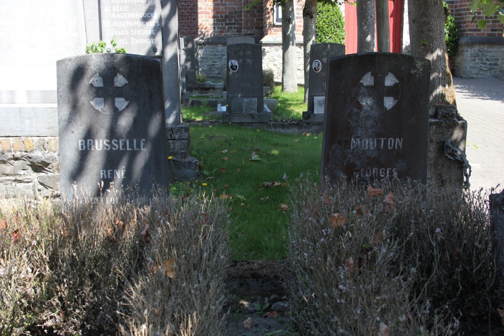 Belgian War Graves Varsenare #2