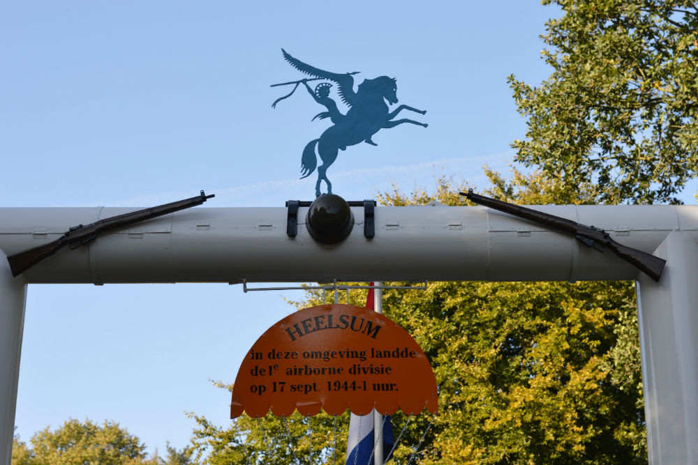 Airborne Monument Heelsum #4