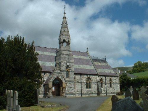 Oorlogsgraven van het Gemenebest St. Peter Churchyard