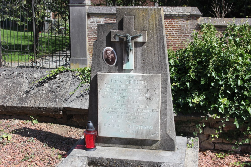 Belgian Graves Veterans Archennes #5