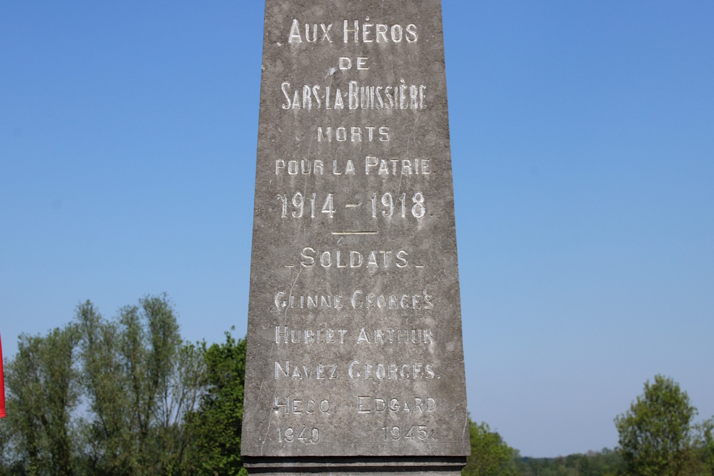 War Memorial Sars-la-Buissière #3