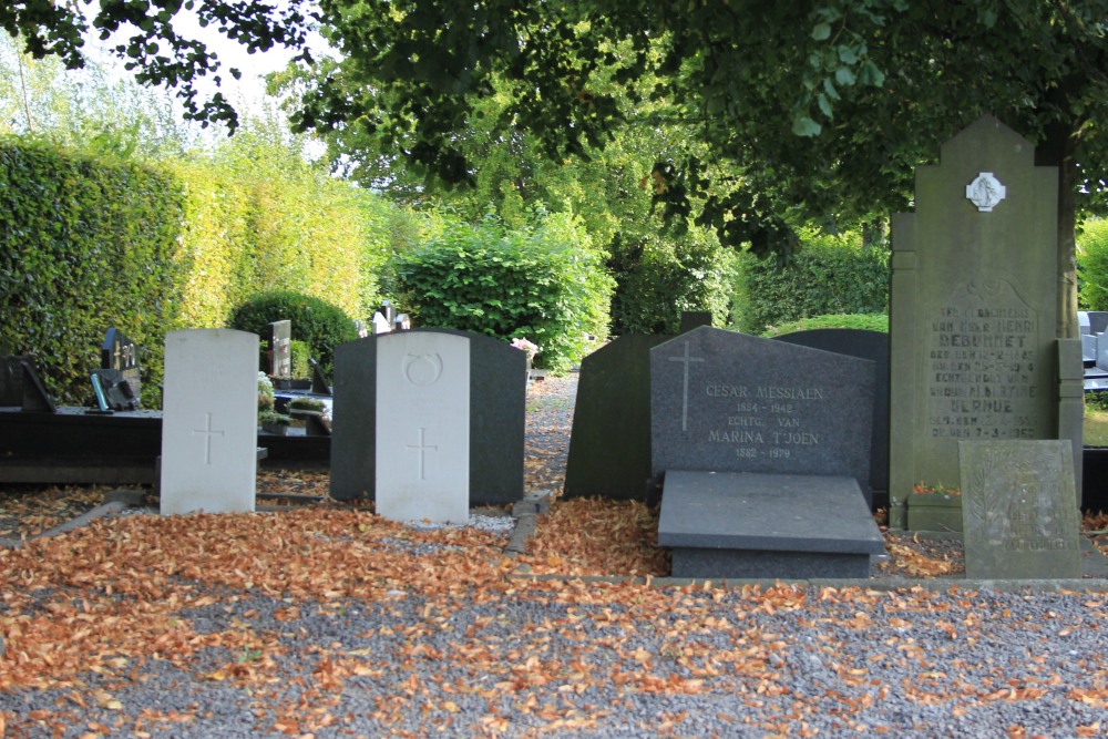 Commonwealth War Graves Bellegem #2