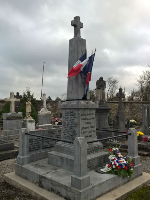 Oorlogsmonument Gemeentelijke Begraafplaats Hargnies #2