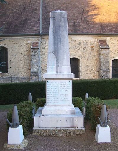 Oorlogsmonument Maurepas #1