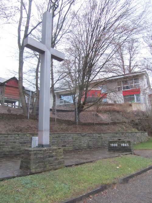 Oorlogsmonument en Joodse Herdenkingsplaat #2