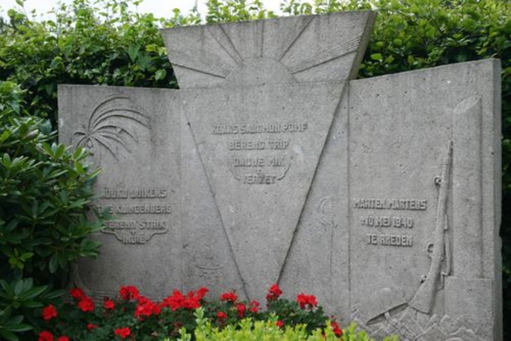 War Memorial Nieuw Buinen #2