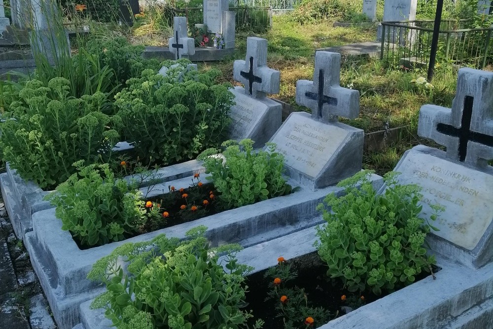 Dutch War Graves Ivano-Frankivsk