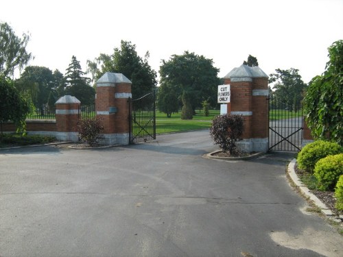 Commonwealth War Graves Evergreen Memorial Park #1