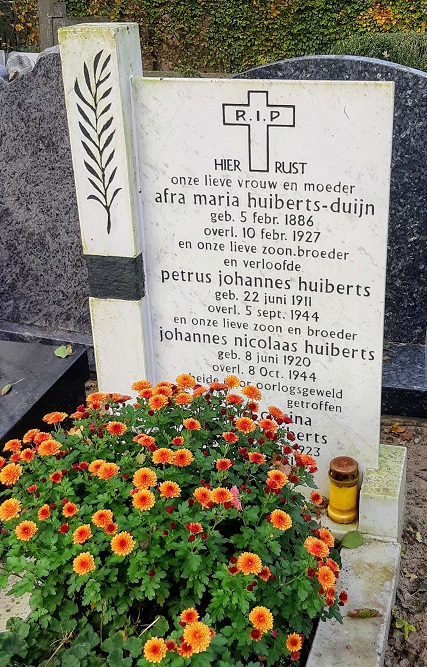 Dutch War Graves Roman Catholic Cemetery Westbeemster #2