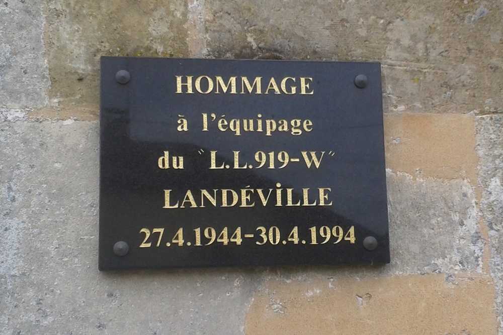 Memorial Crash RAF L.L. 919-W Landéville #1