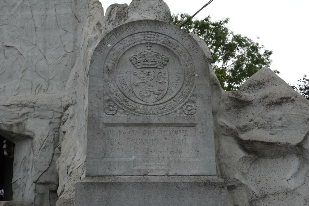 Cave of Maria Vaux-sur-Sûre #4