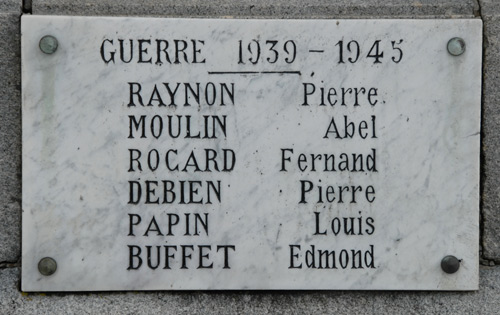 Oorlogsmonument Avrillé #2