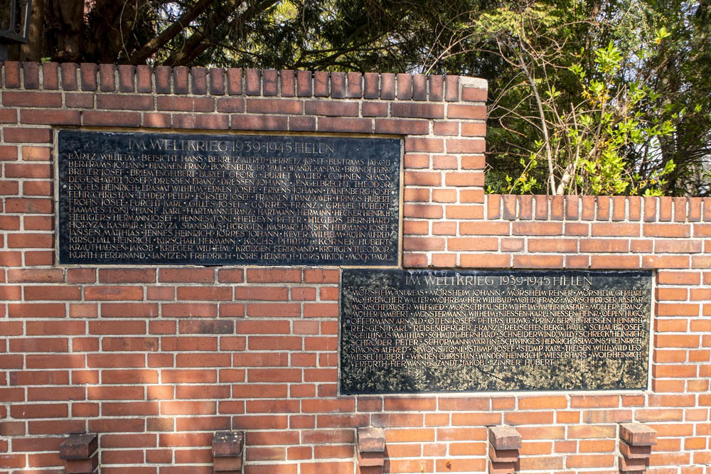 War Memorial Nothberg #3