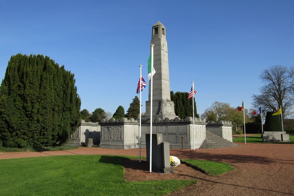 War Memorial and Mausoleum 1914-1918 Soignies #3
